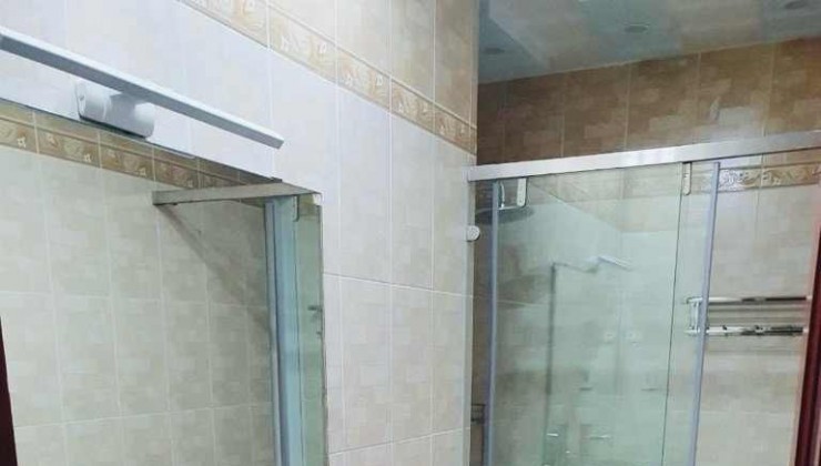 Chisanh chủ Kim Anh 0964690959 Bán nhà  Chính chủ Đườn Bình Lợi, Phường 13 Q Bình Thạnh  ,  80 m2  hẻm xe hơi, 5 tầng chỉ 4 tỷ