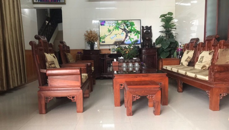 Bán Nhanh Nhà vườn và Quán Cafe 3 Mặt Tiền Tại Đại Lộ Thăng Long, Nghi Liên, TP Vinh - Nghệ An