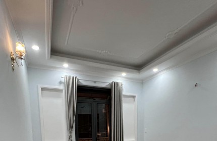 Bán căn nhà 1/ con đường Tô Ký. Q.12. Ngang 6m Hiếm. Gía Nhỉnh 3 Tỷ