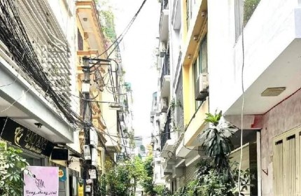 BÁN NHÀ THỊNH QUANG - 63M2 - 4 TẦNG 4 NGỦ - DÂN XÂY CHẮC CHẮN - NGÕ THOÁNG 3 GÁC TRÁNH - TRƯỜNG CHỢ GẦN NHÀ - XÁCH VALY VỀ Ở - GIÁ 5,8 TỶ
