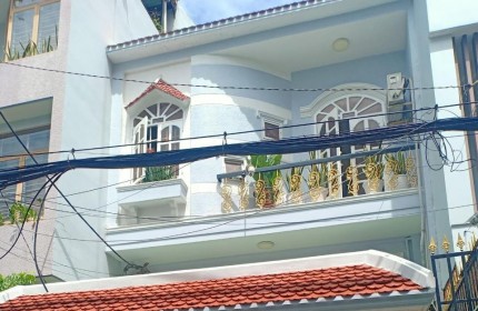 Bán nhà HXT thông Thoại Ngọc Hầu, Tân Phú, 3 Tầng, 97m2, 8.x tỉ