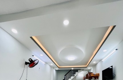 BÁN NHÀ ĐẸP NGAY CHỢ PHẠM VĂN BẠCH 2 TẦNG 2PN 32M2 CHỈ 3.36 TỶ