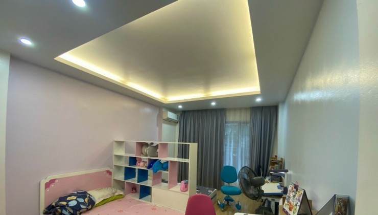 BÁN  NHÀ BỒ ĐỀ 40M2, 5 TẦNG, Ô TÔ ĐỖ CỬA, GẦN HỒ BỒ ĐỀ, KHU DÂN TRÍ CAO