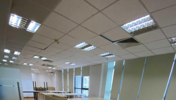 Văn phòng tại tòa Tây Hà - Nam Từ Liêm DT 180m2 cho thuê với giá cực hấp dẫn miễn phí làm thêm giờ