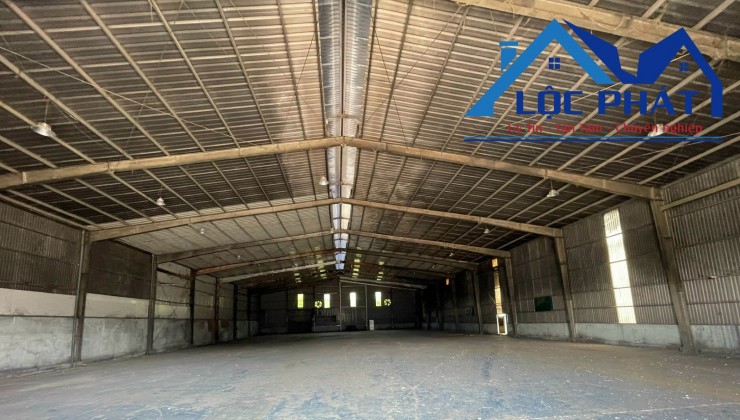 Cho thuê Xưởng 2.200m2 gần đường Võ Nguyên Giáp, giá 85tr