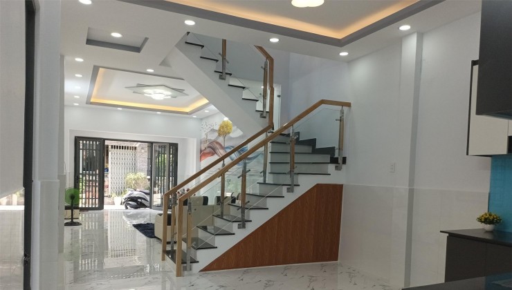 NHÀ ĐẸP 56M2, ngay CHỢ BÌNH TRỊ - NGANG 4M - HXH - 4 TỶ nhỉnh