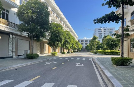 VINHOMES THE ROYAL RESIDENCES CĂN HỘ CAO CẤP - TÒA  PM2 CHIẾT KHẤU ĐẾN 10%.  LH: 0966 343 969