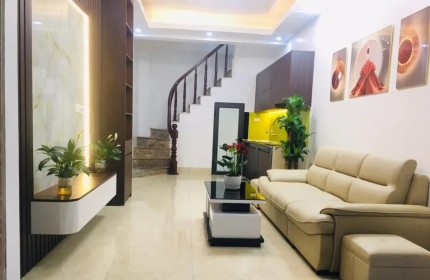 Nhà Đẹp Phố Phố Bùi Xương Trạch,30m2, 4 tầng, mặt tiền 3.9m,4.69 tỷ Thanh Xuân