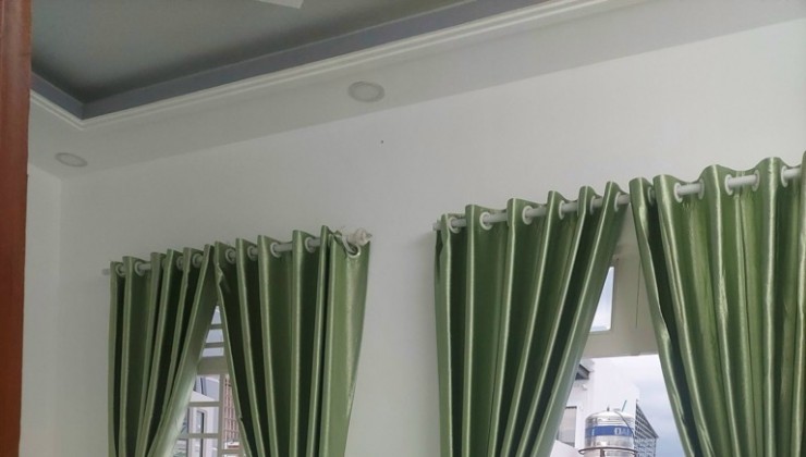 CHÍNH CHỦ CẦN BÁN GẤP NHÀ ĐẸP 3 TẦNG - HẺM 6M XE HƠI VI VU RA VÀO - GIÁ 5.4 TỶ,