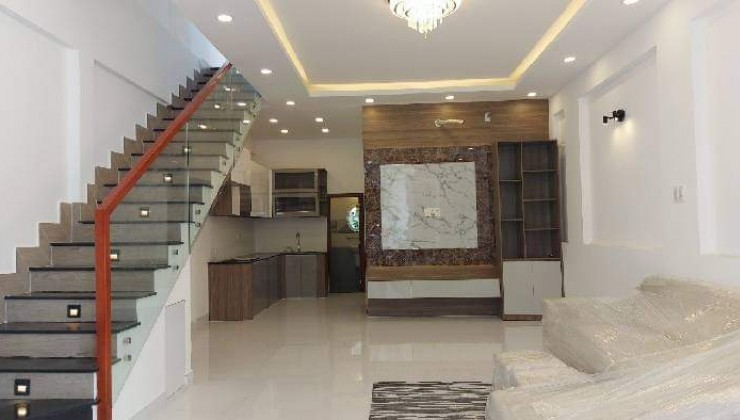 Anh Lợi  0909687396  CHÍNH CHỦ BÀ ĐIỂM HÓC MÔN 50M2 GIÁ CHỈ NHỈNH 3