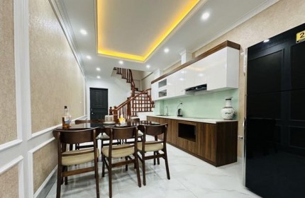 B.án nhà Minh Khai - Ngõ rộng kinh doanh siêu đỉnh - Chỉ nhỉnh 4 tỷ