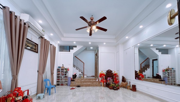 ⚜️ VIP Nhất Mặt Phố Nguyễn Chí Thanh, Đống Đa, 112m2 8T Thang máy, MT 5m, Chỉ 65 Tỷ ⚜️