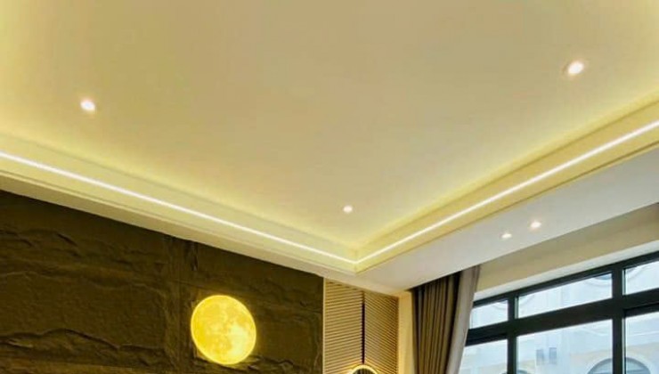 Bán nhà DƯƠNG QUẢNG HÀM – 45M2 - Ngõ thông – 50M ra phố - Oto qua nhà