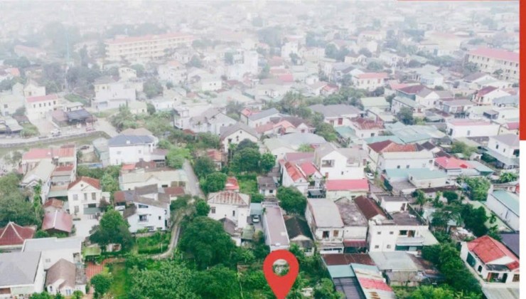 Mặt tiền view Hồ Nam Hào - trung tâm nhà hàng kinh doanh phường 1 Đông Hà