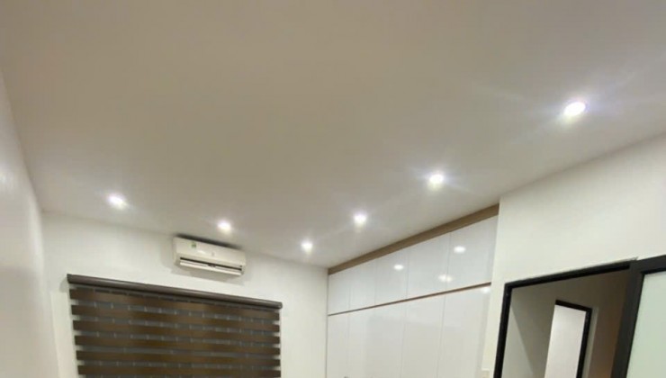 SIÊU HIẾM-  50 M2 NHÀ  ĐẸP NGUYỄN  VĂN CỪ, VỈA HÈ Ô TÔ TRÁNH- KINH DOANH- GARA 2 ÔTÔ - 6 TẦNG THANG MÁY- ĐẲNG CẤP DUY NHẤT 1 CĂN 

GIÁ NHỈNH  18.6 TỶ