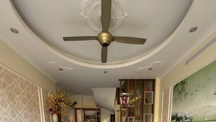 NHÀ XÂY CHẮC CHẮN- NGÕ Ô TÔ NHỎ - CĂN GÓC - THOÁNG