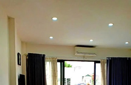 BÁN NHÀ ÂU CƠ, TÂY HỒ. 50M 6 TẦNG THANG MÁY- MT 4.5M GIÁ 10,9 TỶ- 2 THOÁNG - Ô TÔ TRÁNH,NỞ HẬU