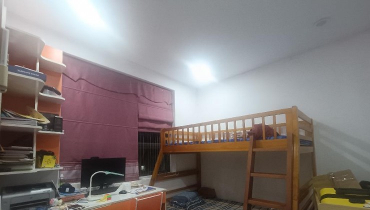 chính chủ bán gấp chung cư @home Hoàng Mai 60m2 tầng  11 4m mặt tiền hơn 3tỷ, hưởng trọn tiện ích khu gamuda..