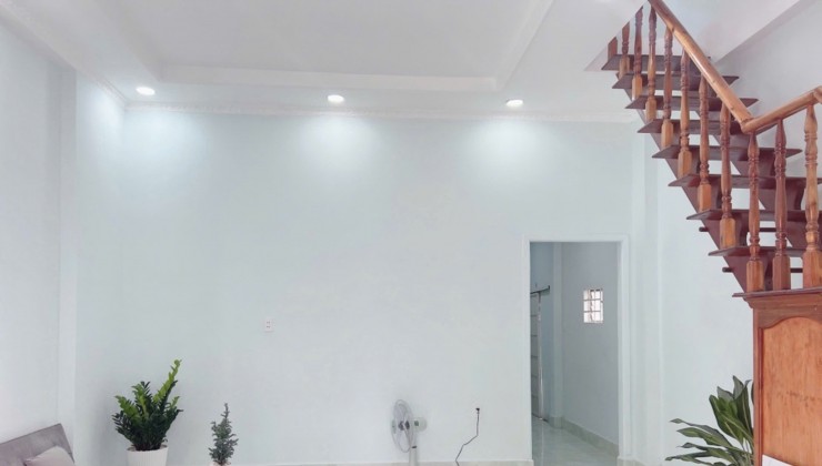 NHÀ CỰ.C ĐẸP Ở NGAY - 62M2(5x12,1m) CHỈ 4,15 TỶ - LINH CHIỂU THỦ ĐỨC