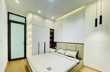 Bán nhà mặt phố Quang Trung 40m vỉa hè kinh doanh đỉnh mặt tiền rộng chỉ nhỉnh 13,4  tỷ đồng.