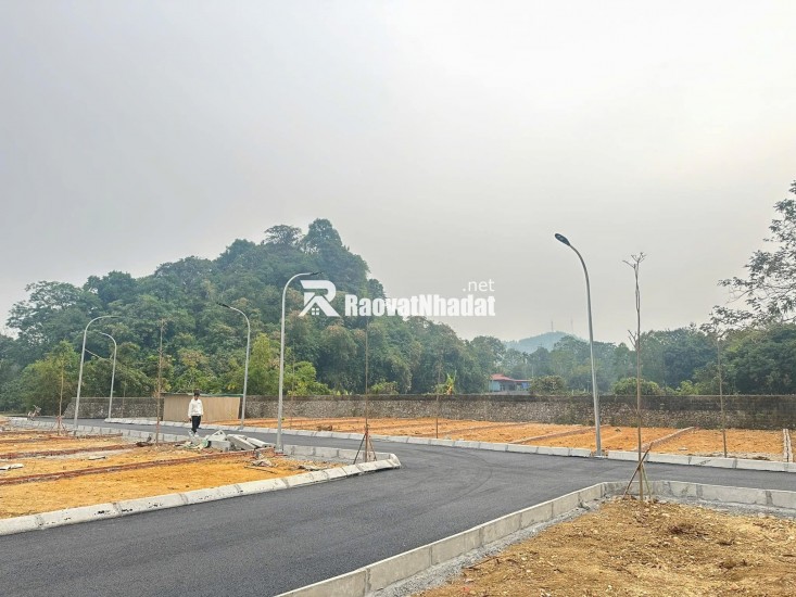 Lô đất tại Thị Trấn Ba Hàng Đồi - Lạc Thuỷ - Hoà Bình - Cách Hà Nội chỉ 50 km