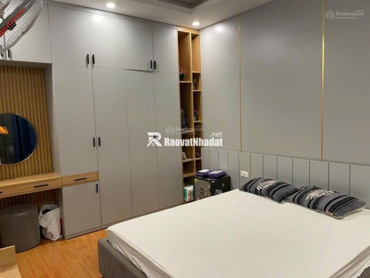 CẦN BÁN GẤP NHÀ CẦU DIỄN NHỈNH 5 TỶ - 5 TẦNG TẶNG FULL NỘI THẤT VÀI BƯỚC CHÂN RA PHỐ