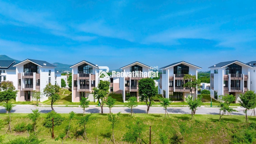 Nhà biệt thự Legacy Hill Hòa Bình, không gian sống xanh, đạt chuẩn Thụy Sĩ