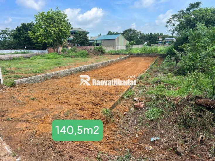 Cần bán gấp lô đất khu cánh chủ chỉ nhỉnh 2 tỷ