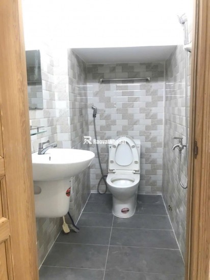 NHÀ BƯNG ÔNG THOÀN,PHƯỜNG PHÚ HỮU, TP THỦ ĐỨC - 50M2, NGANG 4.8M - 3 TÂNG,4PN - GIÁ 4.9TY