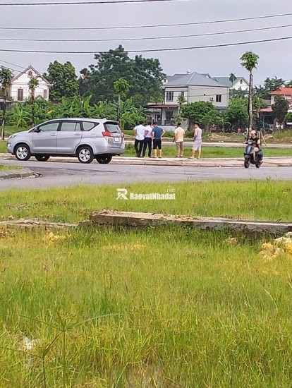 Khu dân cư bách nhẫn Hùng sơn nay xã Hùng Thái , Hiệp Hoà, Bắc Giang