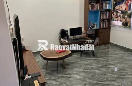 NHÀ 3 TẦNG 72M CHỢ NHỎ Q9 