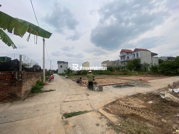 LÔ GÓC 50M TT QUANG MINH,MÊ LINH,DÒNG TIỀN,KINH DOANH,Ô TÔ VÀO