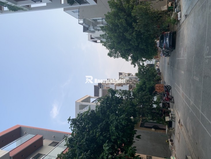 Bán nhà 5 tầng mới đẹp, đường 10m rộng rãi, hẻm xe hơi, gần trường học, Quận 12 - Chỉ 7.5 tỷ TL.