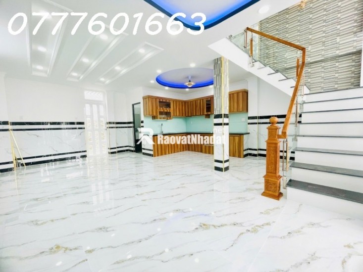Bán nhà HXH đường Nguyễn Thị Thảnh, Thới Tam thôn, Hóc Môn, 95m2, giá 5 tỷ TL.