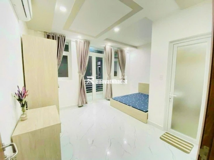 B@n nhà 4 tầng 5x16m ô tô đậu cửa đường Lâm văn bền trung tâm Q7, chỉ có 9 tỏi nhỏ.