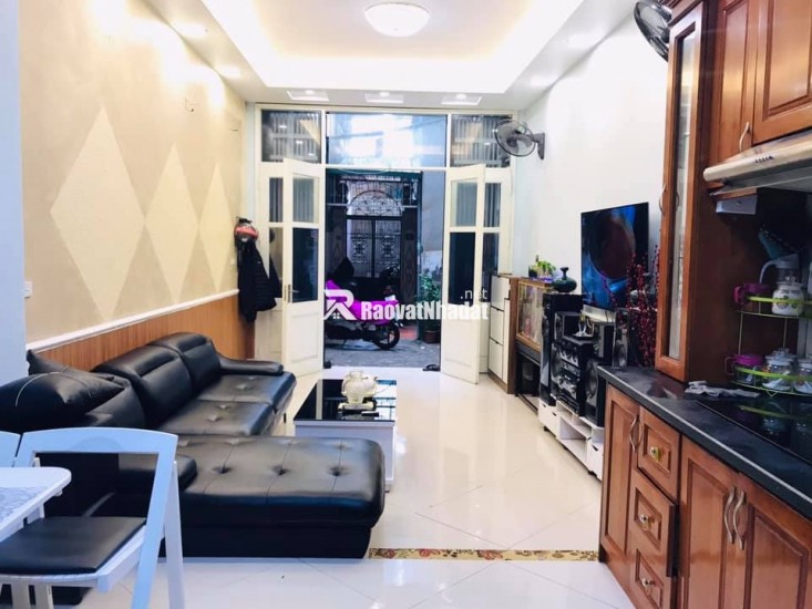 Bán gấp nhà phố Vĩnh Hưng, Hoàng Mai gần mặt phố 45m 5 tầng giá 4 tỷ