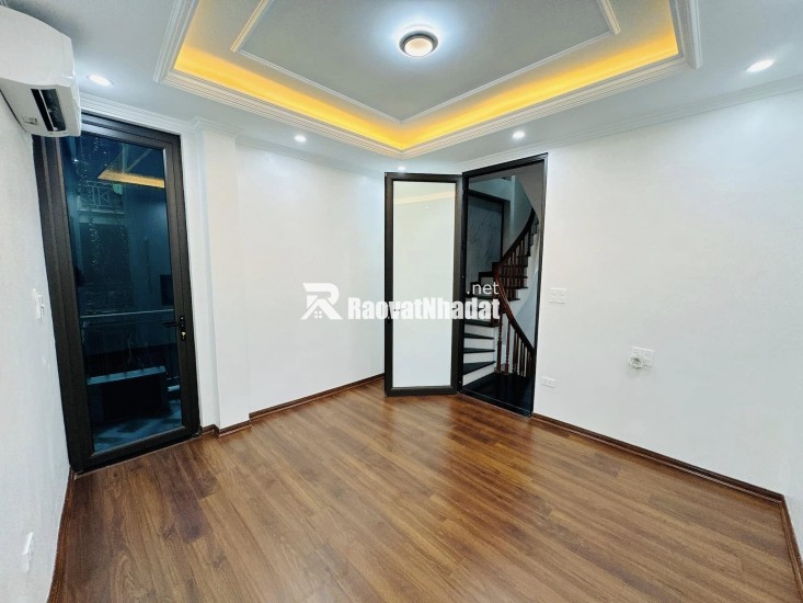 CỰC HIẾM TẠI TRUNG TÂM ĐỐNG ĐA!, phố Phạm ngọc thạch