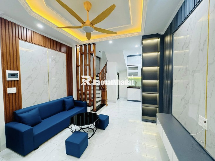CỰC HIẾM TẠI TRUNG TÂM ĐỐNG ĐA!, phố Phạm ngọc thạch