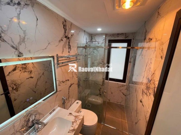 BÁN NHÀ 7 TẦNG THANG MÁY– LÔ GÓC 2 THOÁNG– NGÕ THÔNG – GARA – KINH DOANH