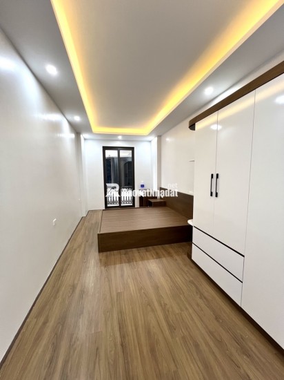 Bán Nhà Hoàng Mai 2 THOÁNG, SÁT HỒ ĐỀN LỪ, 34m2-5 tầng - nhỉnh 6 tỷ