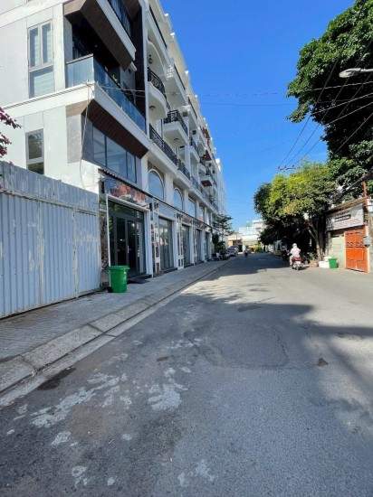 Bán gấp đất 7,4x21 đường số 20 khu bên sông P. Hiệp Bình Chánh, Thủ Đức