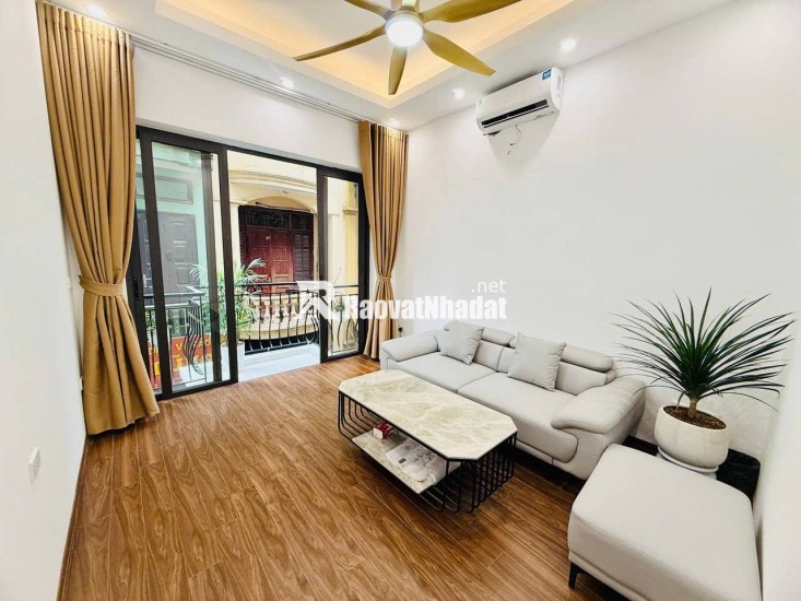 BÁN NHÀ TRUNG TÂM QUÂN THANH XUÂN Ô TÔ ĐỖ CỬA - MẶT NGÕ THÔNG - KINH DOANH SIÊU ĐỈNH - NHÀ MỚI Ở NGAY 37M x 5 TẦNG GIÁ CHÀO HƠN 10 TỶ