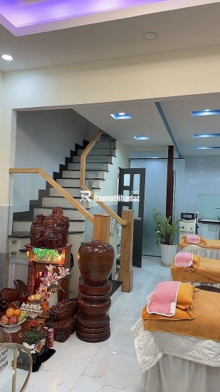NHÀ ĐẸP - VỪA Ở VỪA KINH DOANH - CÁCH MẶT TIỀN 30M - 41M - 2 TẦNG - CHỈ NHỈNH 4 TỶ - THÍCH QUẢNG ĐỨC - PHÚ NHUẬN