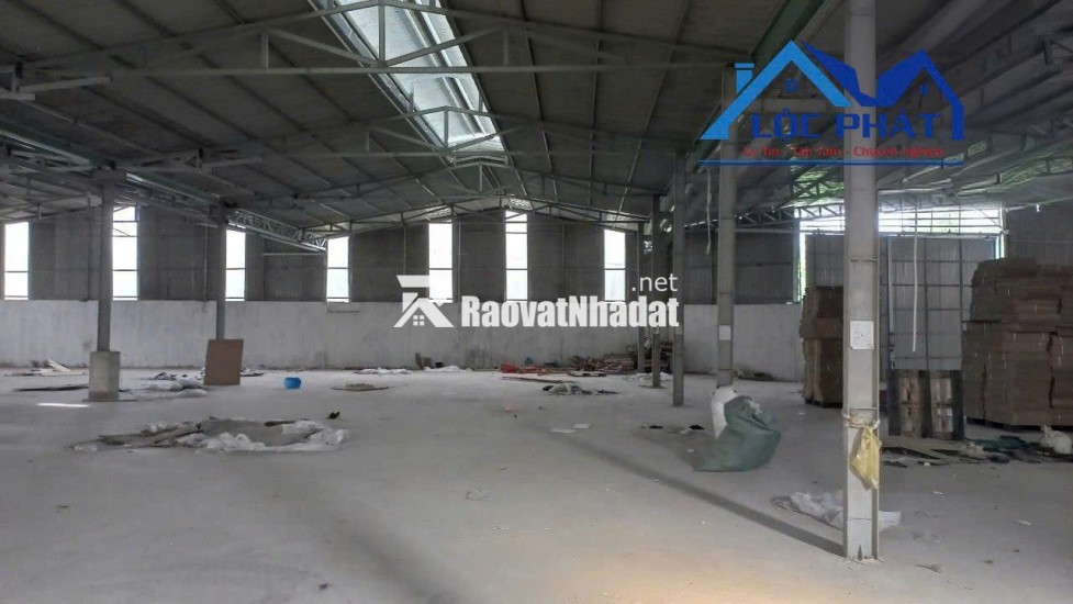 Cho thuê nhà xưởng 2200m2, nhà ở công nhân, điện 250KVA, hợp đồng dài hạn, giá 55 triệu