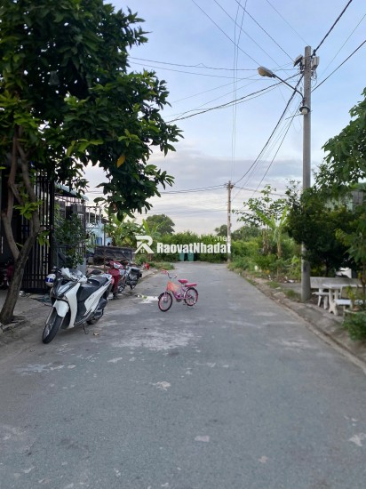bán đất Gò Cát, Phú Hữu, quận 9, 55m2, giá 3.150.000.000đ. LH: 097.4444.678