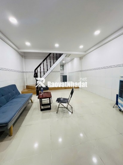 Bán nhà Bờ bao Tân thắng đối diện Aeon Tân Phú 60m2 2 tầng vị trí đắc địa chỉ 5 tỷ Tlcc