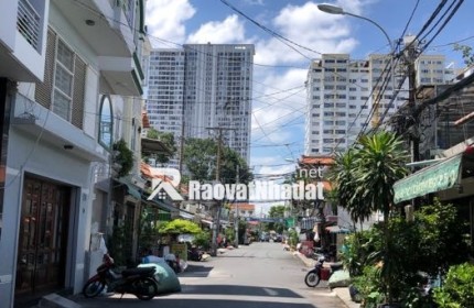 Bán nhà MẶT TIỀN - Đường 50, Quận 4, GIÁ 4.42 tỷ