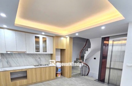 Bán Nhà Thái Hà 38m2, Mt 7m, Thang Máy, Full Nội Thất, 13.8 Tỷ