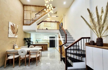 Bán nhà 5 tầng lô góc phố Bạch Mai .Nhà đẹp ở ngay thiết kế hiện đại tối ưu công năng sử dụng.Giá 8,2 tỷ
