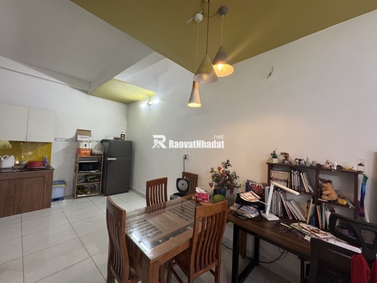 Bán Nhà đường 22 Linh Đông, Thủ Đức, 65m2, 3 tầng, hẻm xe hơi, khu phân lô